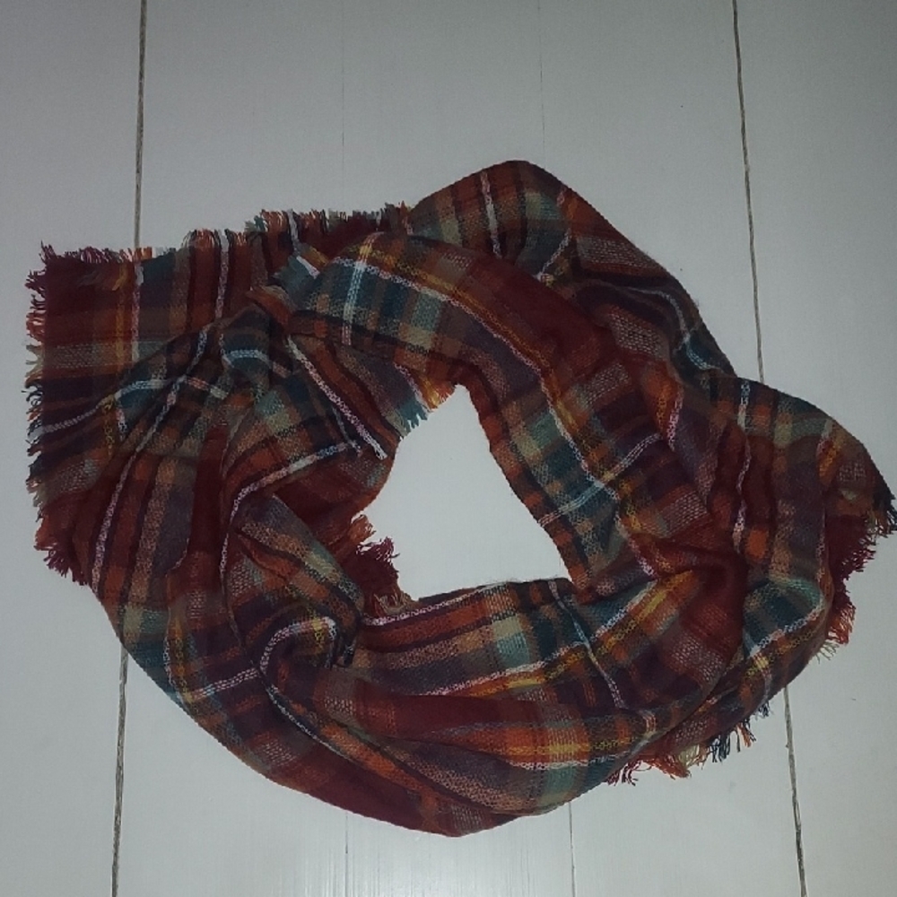 Plaid Infinity Scarf. Beautiful